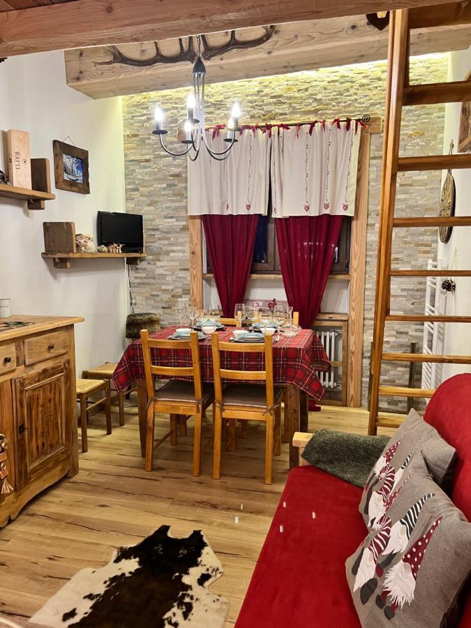 Nido Di Cloe Apartment Sestriere Ngoại thất bức ảnh
