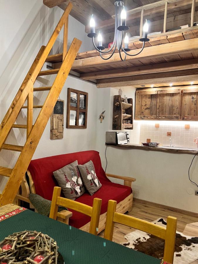Nido Di Cloe Apartment Sestriere Ngoại thất bức ảnh