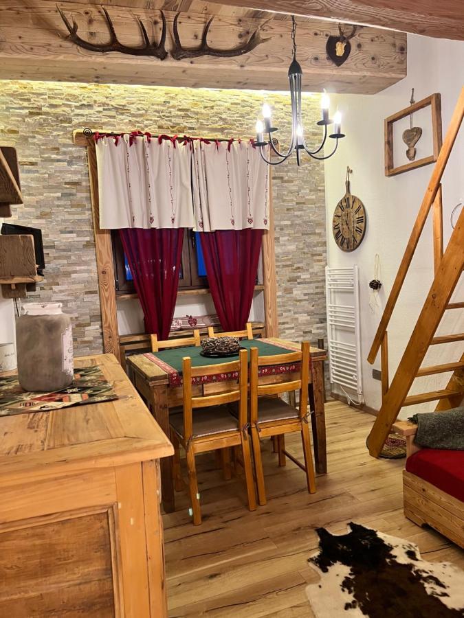 Nido Di Cloe Apartment Sestriere Ngoại thất bức ảnh